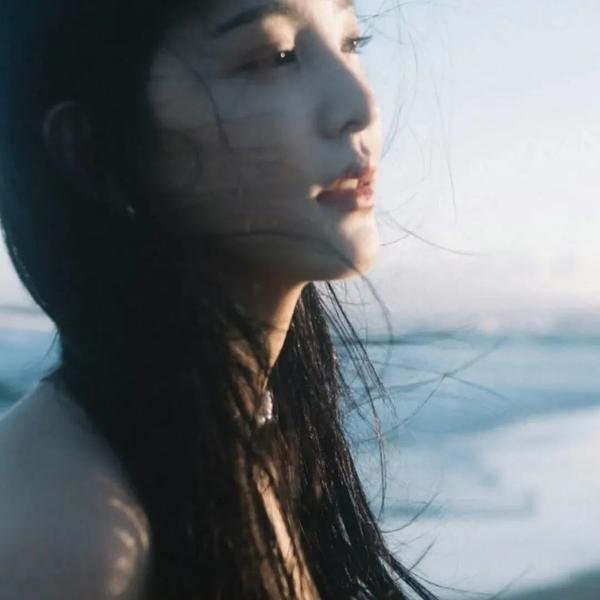 贪恋你的盛夏 海报